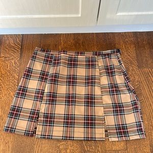 Brandy Melville plaid skirt